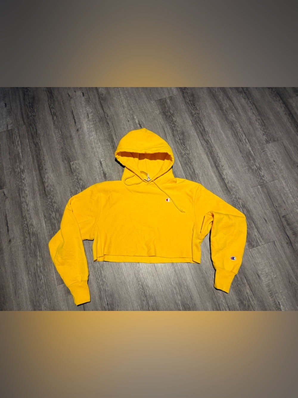 NWT Women’s Cropped Champion Hoodie M